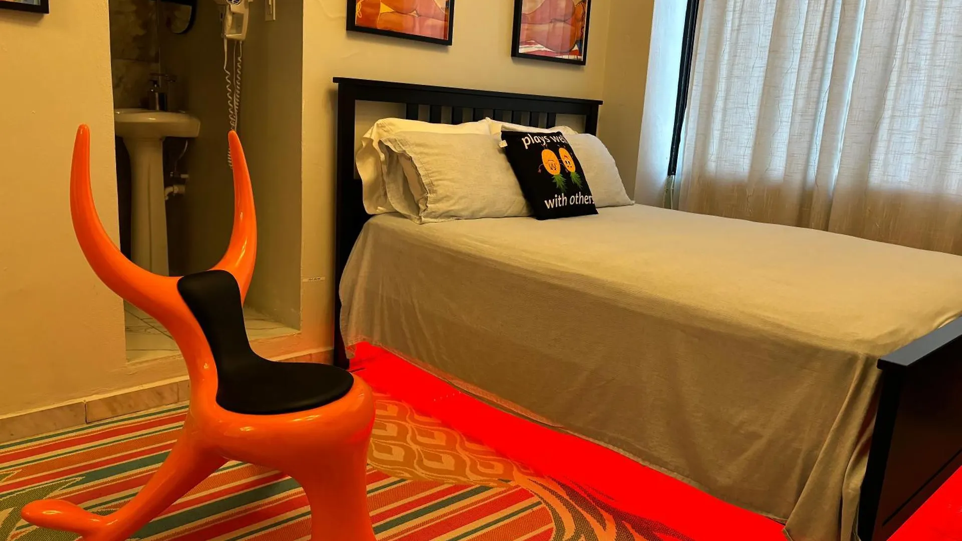 In The Heart Of Condado A 2 Bedroom Apartment Balcony Сан-Хуан 0*,