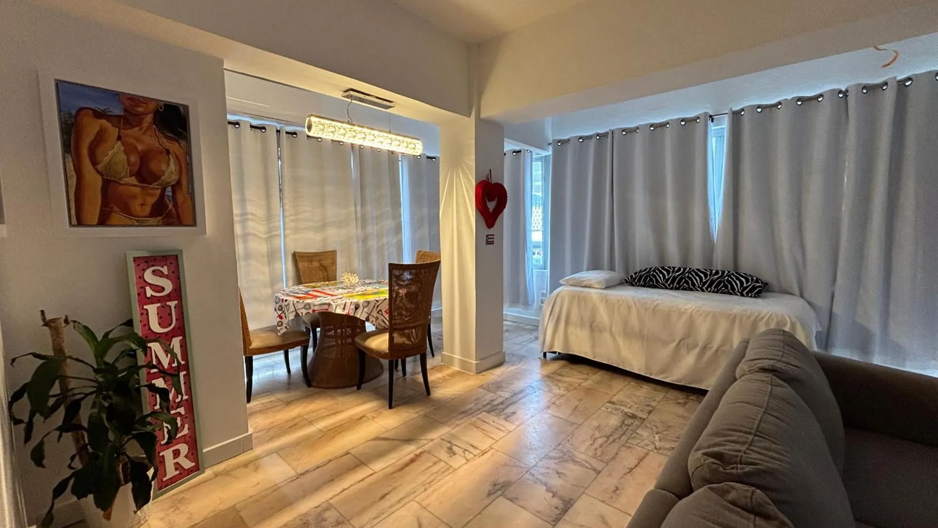 In The Heart Of Condado A 2 Bedroom Apartment Balcony Сан-Хуан